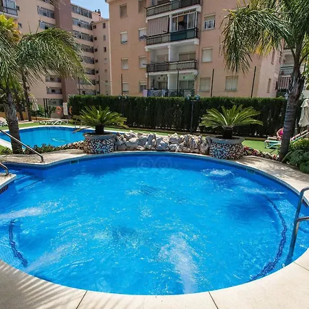 Sol Y Agua En Fuengirola, Boliches 公寓 *